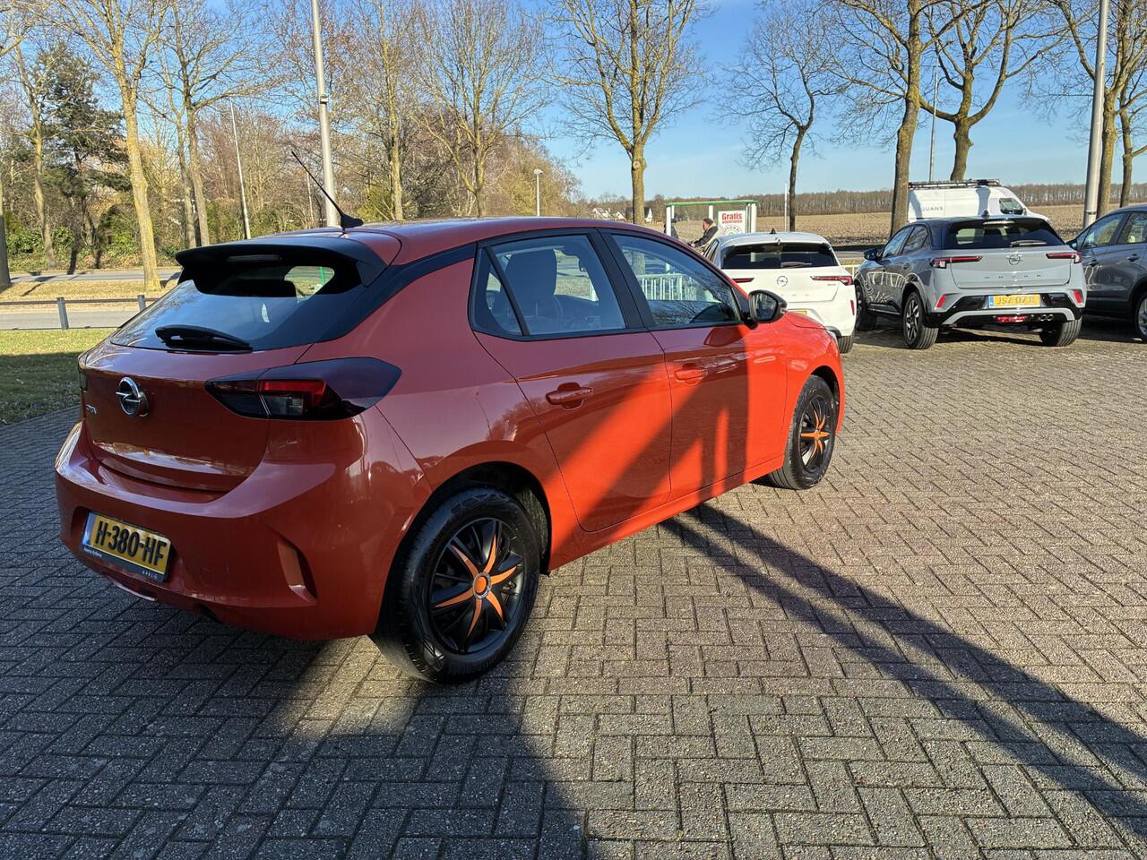 Opel CORSA 1.2 Edition 5-Deurs | Airconditioning | Elektrisch Pakket | Bluetooth telefoonvoorbereiding | Cruise control | 1e Eigenaar | Dealer onderhouden