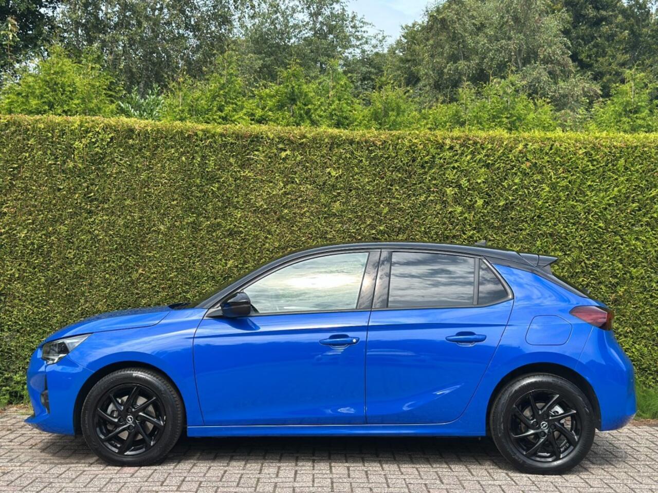 Opel CORSA 1.2 GS Line Nieuw Model 3x voorraad Apple CarPlay Stuur/Stoelverwarming PDC