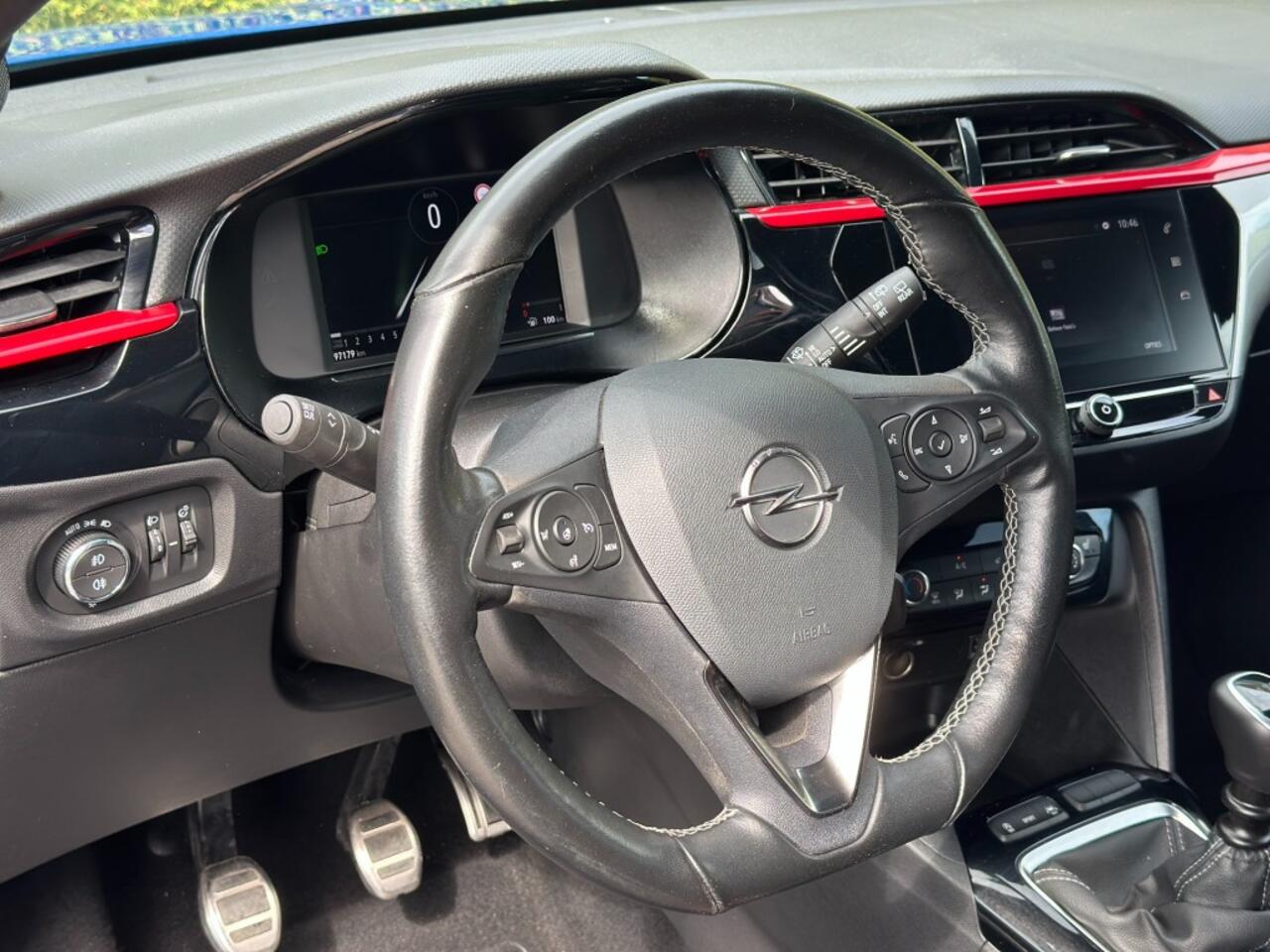 Opel CORSA 1.2 GS Line Nieuw Model 3x voorraad Apple CarPlay Stuur/Stoelverwarming PDC