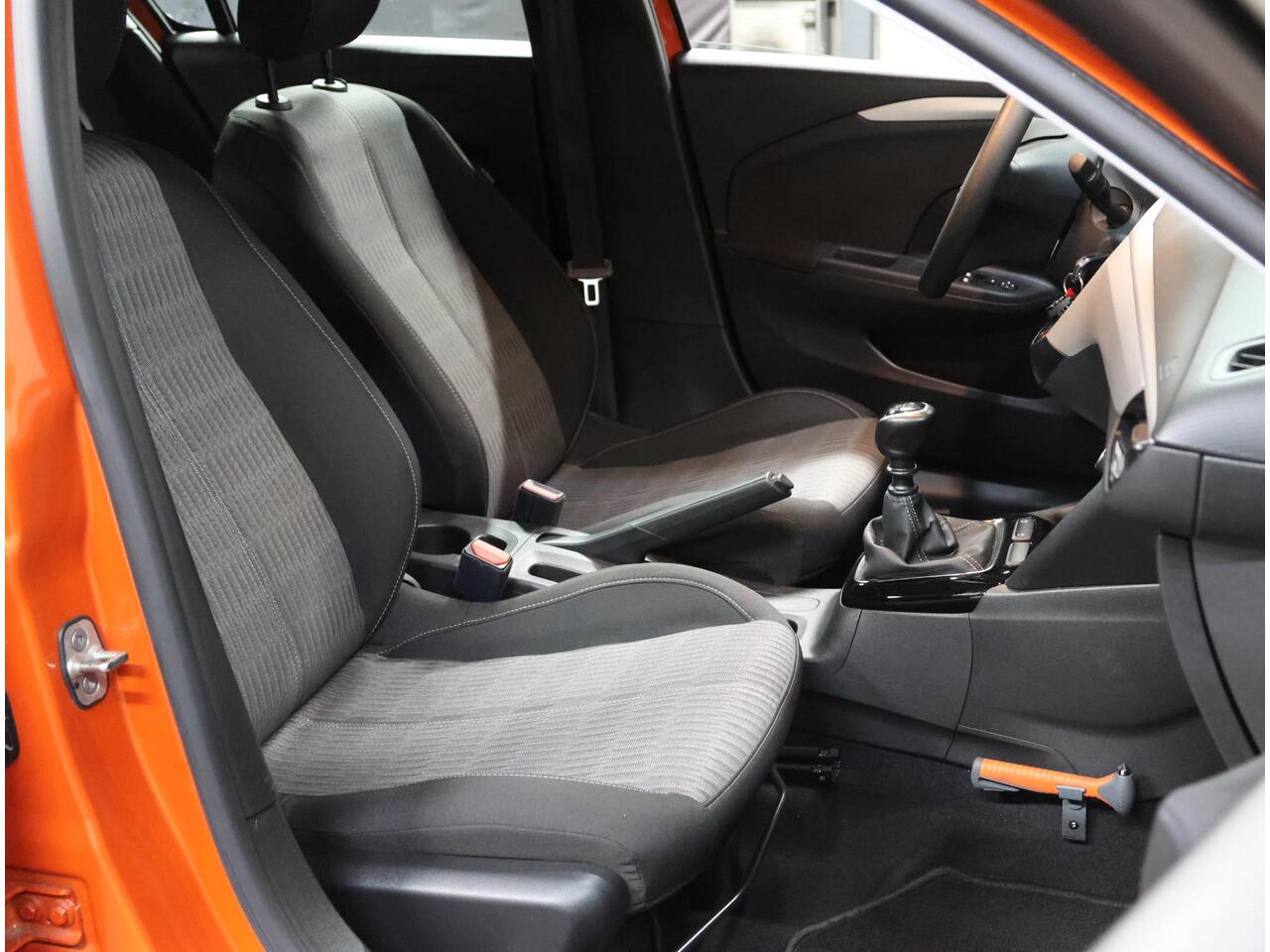 Opel CORSA 100PK Edition | 1ste eigenaar | AppleCarPlay/AndroidAuto | 16"LMV | Airco | Cruise Control | Isofix |