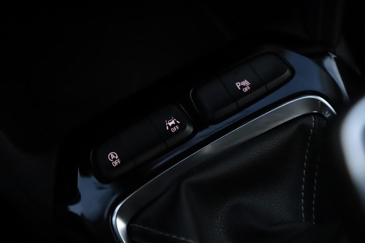 Opel CORSA 1.2 Edition 102PK Navigatie Achteruitrijcamera 16 inch LMV Airco Cruise Control Carplay Android Rijstrooksensor