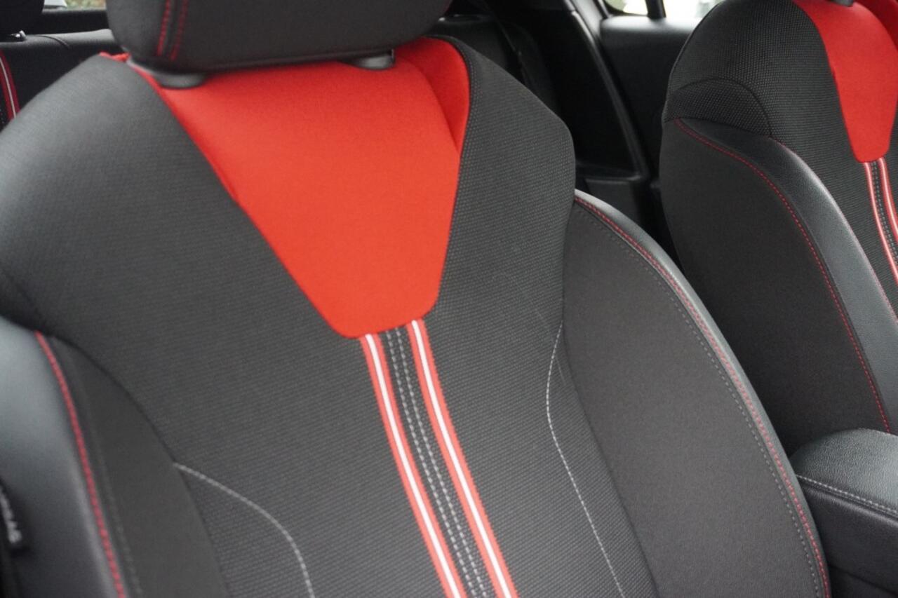 Opel CORSA 1.2 Turbo 100pk GS Line / PDC / Climate Control / Apple CarPlay en Android Auto