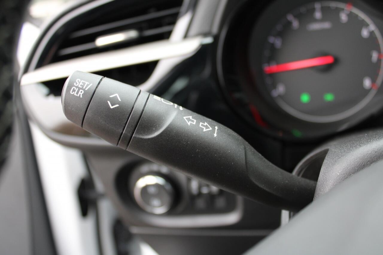 Opel CORSA 1.2Turbo 100pk Edition Navi/Airco/DAB