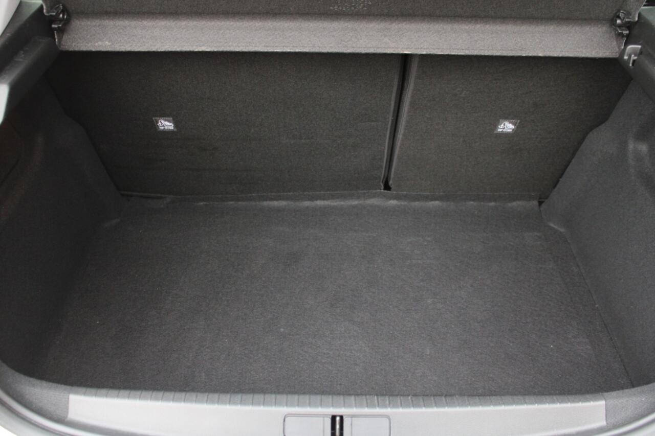 Opel CORSA 1.2Turbo 100pk Edition Navi/Airco/DAB