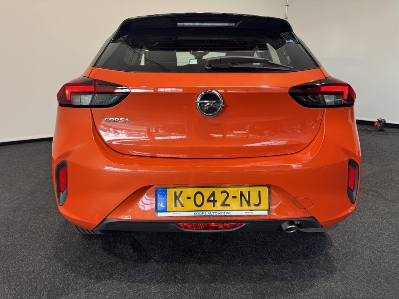 Opel CORSA GS Line 1.2 100 PK Digitaal dash Car play cruise control