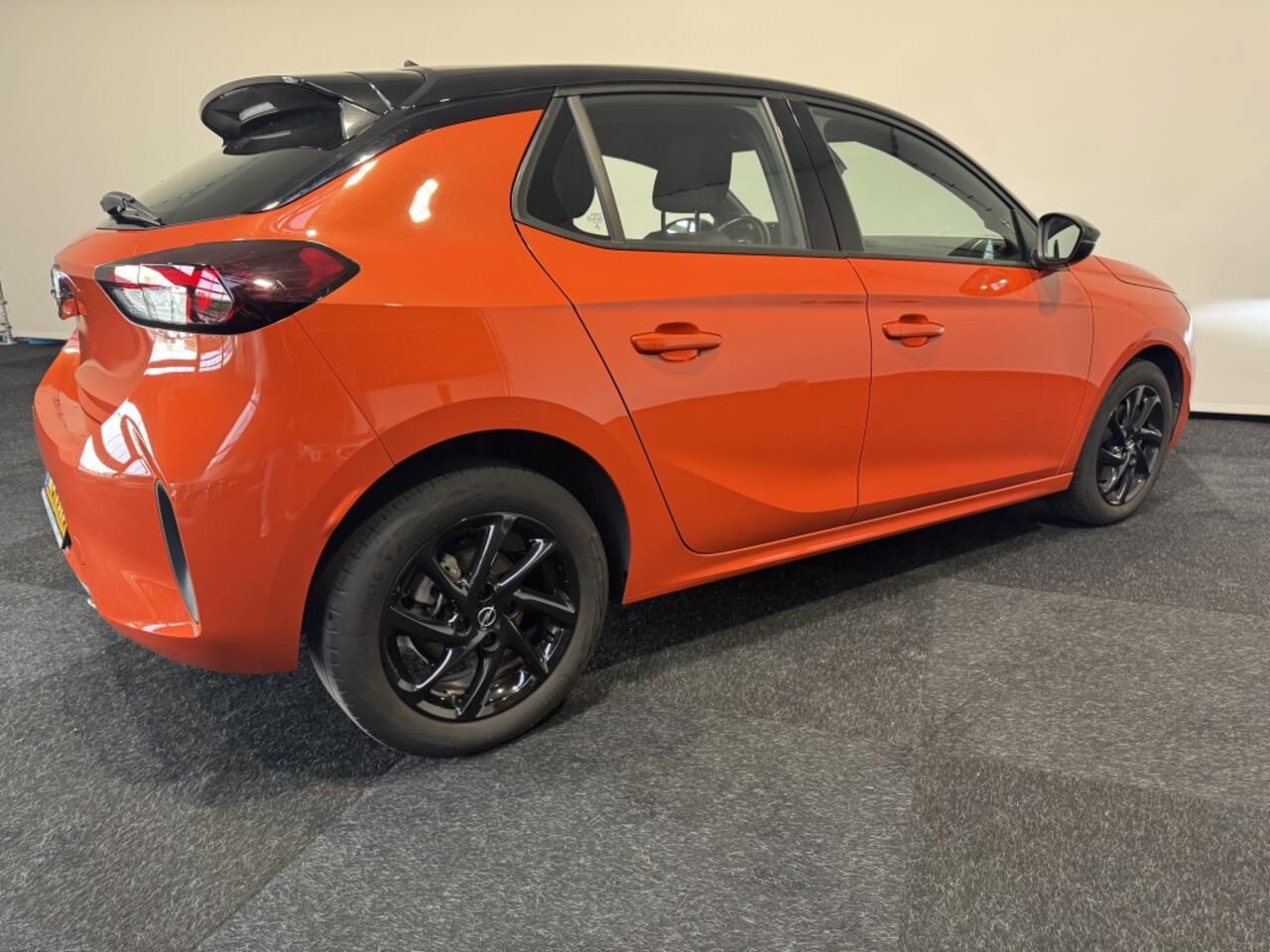 Opel CORSA GS Line 1.2 100 PK Digitaal dash Car play cruise control