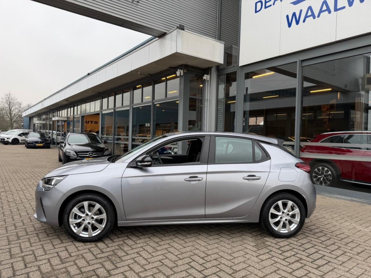 Opel CORSA 1.2 EDITION NAVI AIRCO CRUISE CONTROL