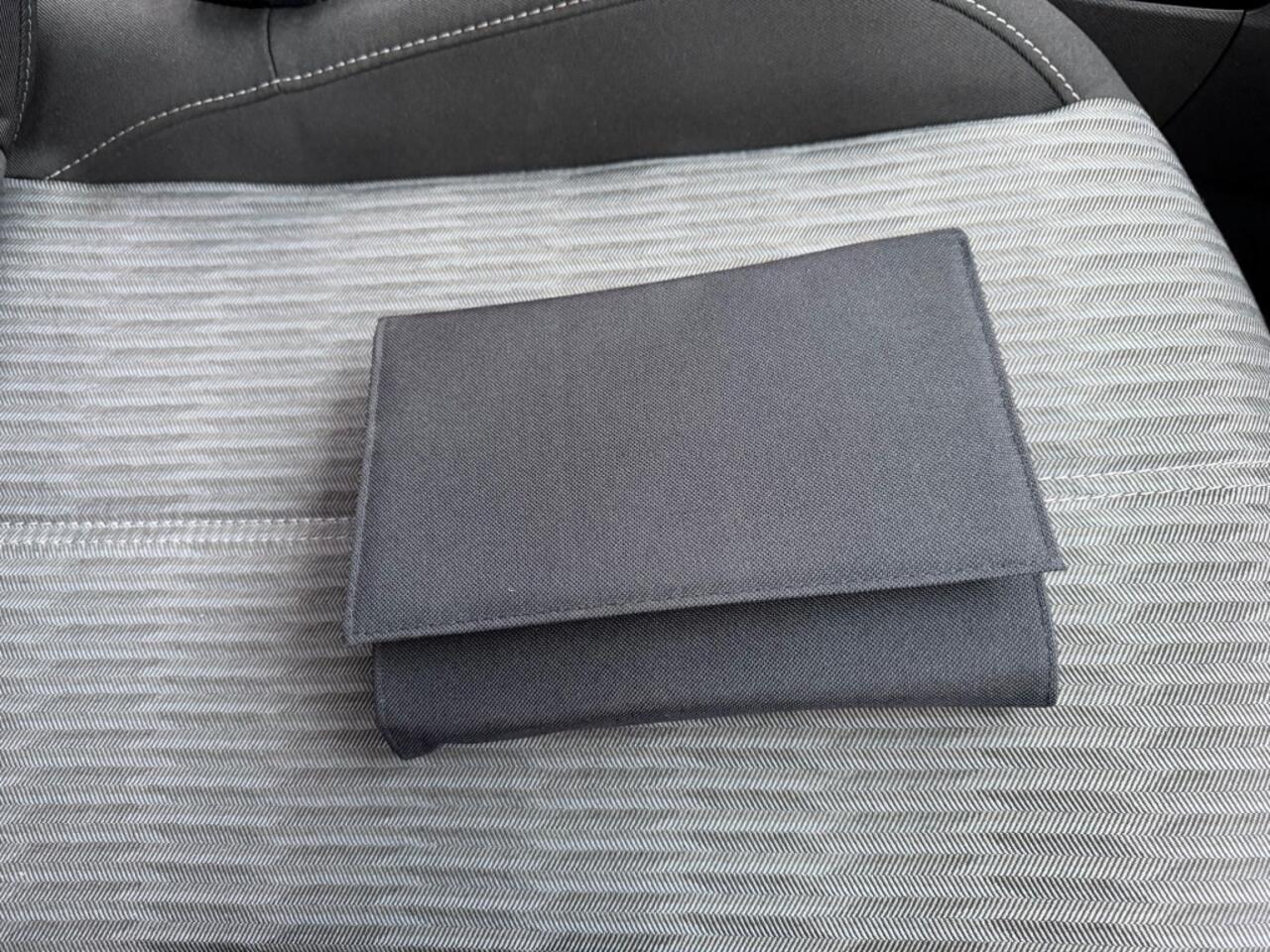 Opel CORSA 1.2 EDITION NAVI AIRCO CRUISE CONTROL