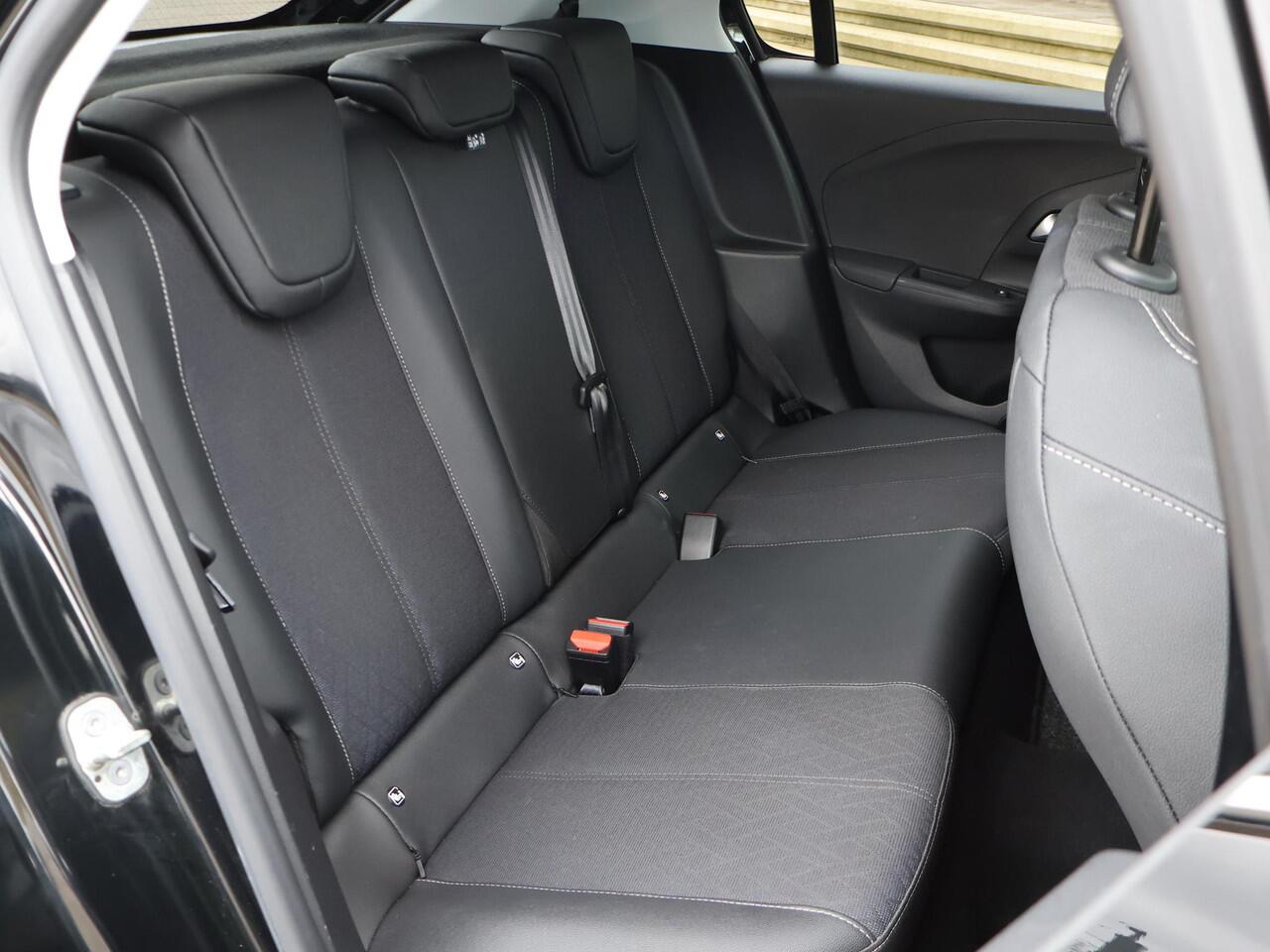 Opel CORSA 1.2 ELEGANCE AUT. + CARPLAY | STOELVERW. | CAMERA | LED | DAB