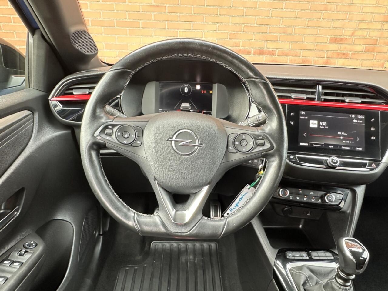 Opel CORSA 1.2 100PK GS Line Carplay Verwarmde Stoelen en Stuur Sportpack