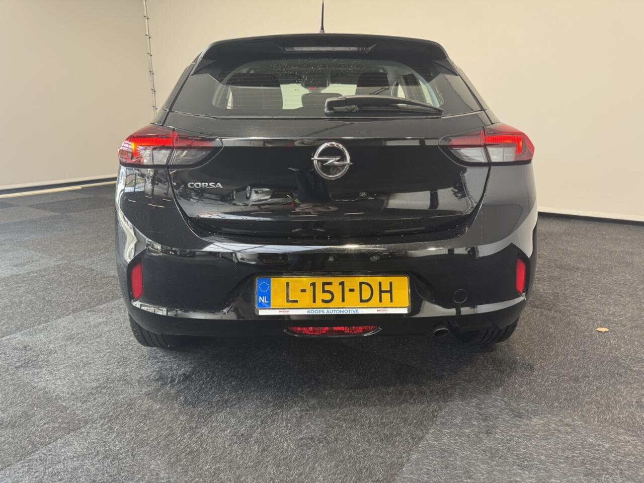 Opel CORSA 1.2 Edition 100 PK Car Play Airco Cruise Control 37000 km
