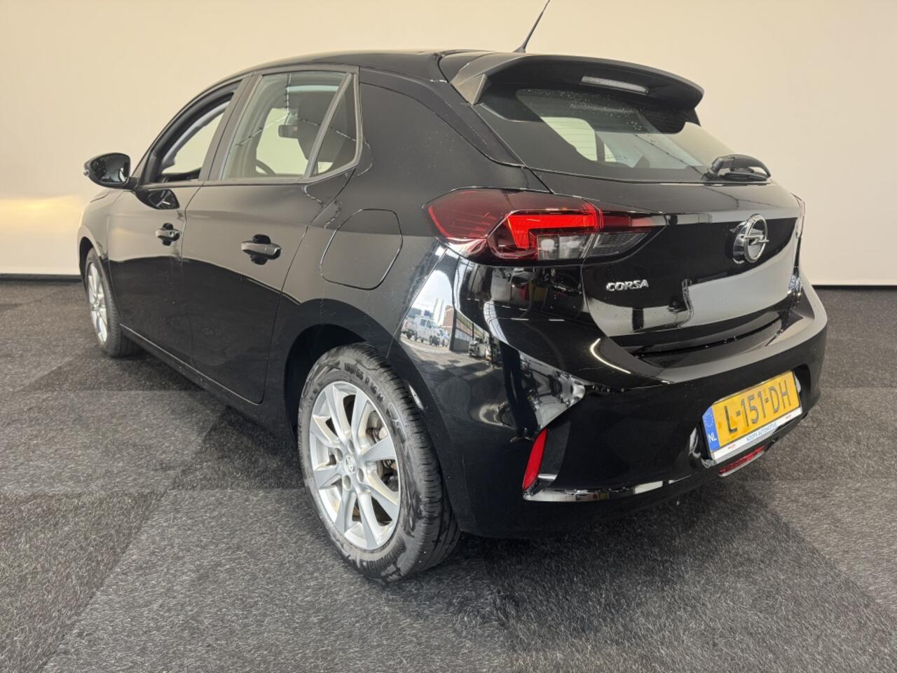 Opel CORSA 1.2 Edition 100 PK Car Play Airco Cruise Control 37000 km