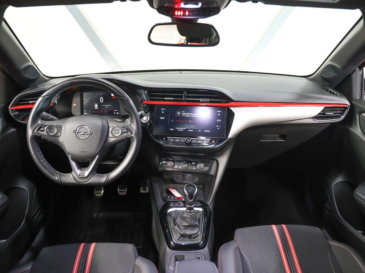 Opel CORSA 100PK GS Line | 1ste eigenaar | Climate | Parkeersensoren | AppleCarPlay/Android | Armsteun | DAB Radio | Navigatie | Keyless | LED lampen | Isofix | Two-Tone |
