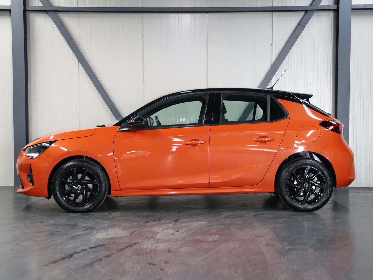 Opel CORSA 100PK GS Line | 1ste eigenaar | Climate | Parkeersensoren | AppleCarPlay/Android | Armsteun | DAB Radio | Navigatie | Keyless | LED lampen | Isofix | Two-Tone |