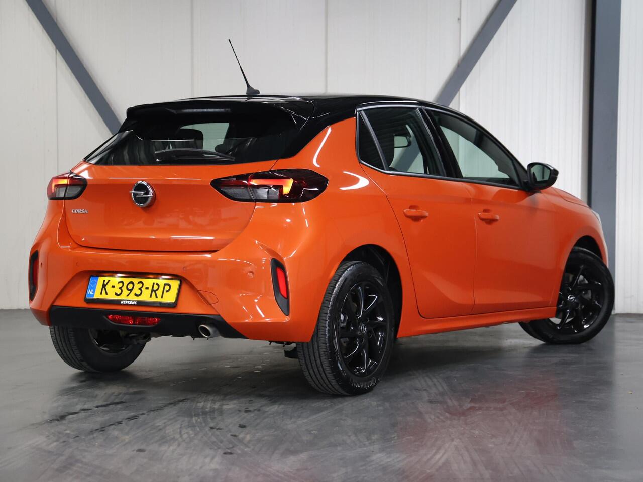 Opel CORSA 100PK GS Line | 1ste eigenaar | Climate | Parkeersensoren | AppleCarPlay/Android | Armsteun | DAB Radio | Navigatie | Keyless | LED lampen | Isofix | Two-Tone |
