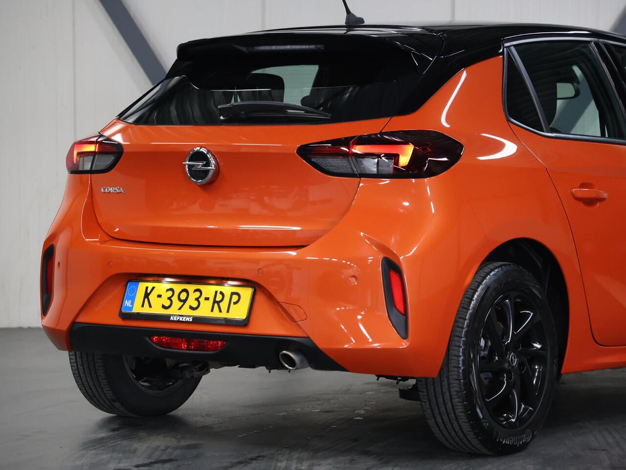 Opel CORSA 100PK GS Line | 1ste eigenaar | Climate | Parkeersensoren | AppleCarPlay/Android | Armsteun | DAB Radio | Navigatie | Keyless | LED lampen | Isofix | Two-Tone |