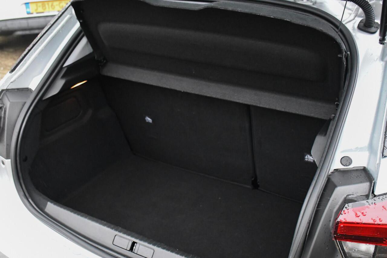 Opel CORSA 1.2 Edition 1 EIGENAAR/ NAVIGATIE/ CRUISE CONTROL