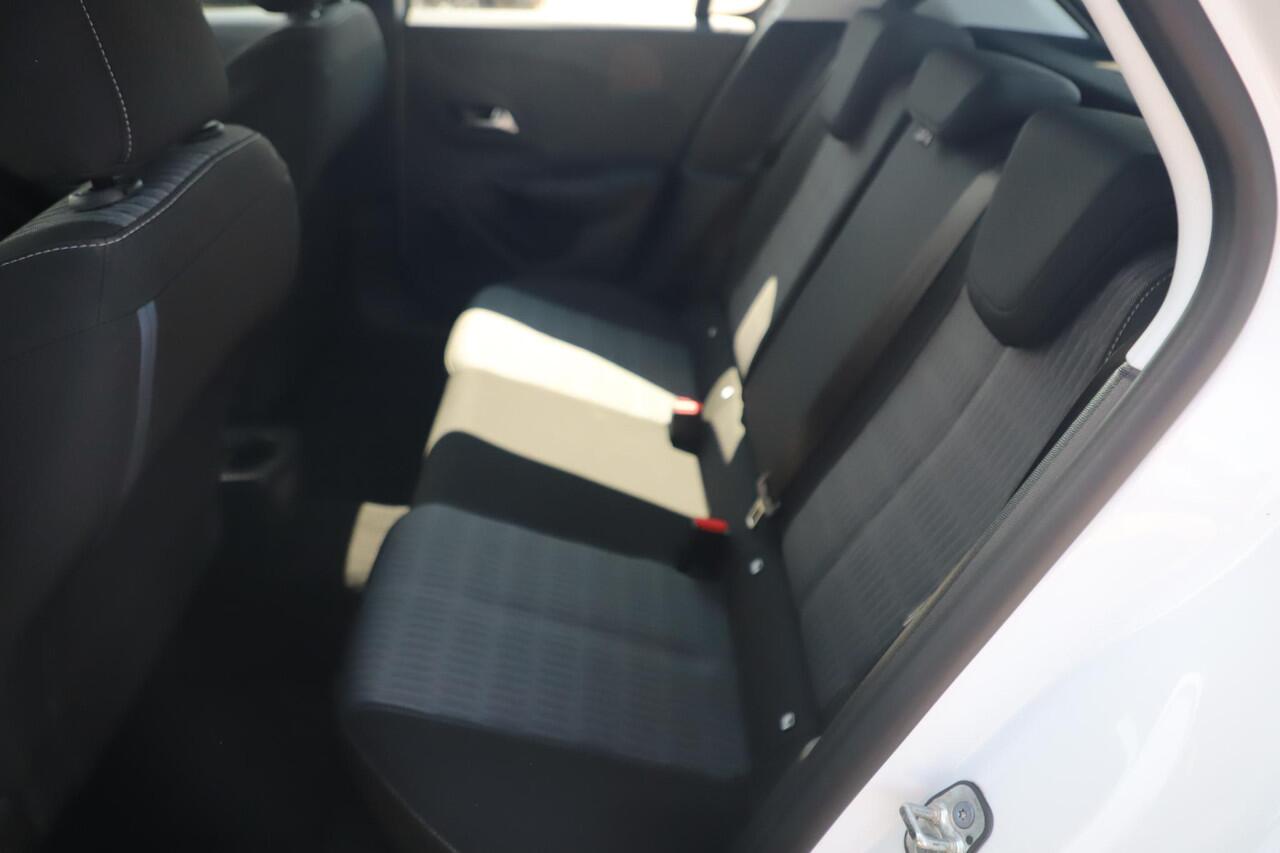 Opel CORSA 1.2 Edition 102PK NIEUWE DB RIEM! Navigatie Carplay Android Airco Cruise 16 inch LMV All-Season Banden!