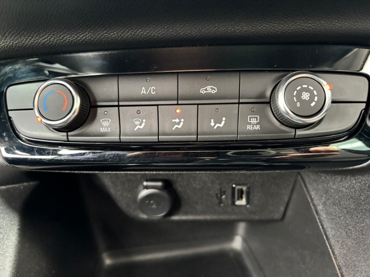 Opel CORSA 1.2 ELEGANCE NAVI AIRCO CRUISE CONTROL LMV