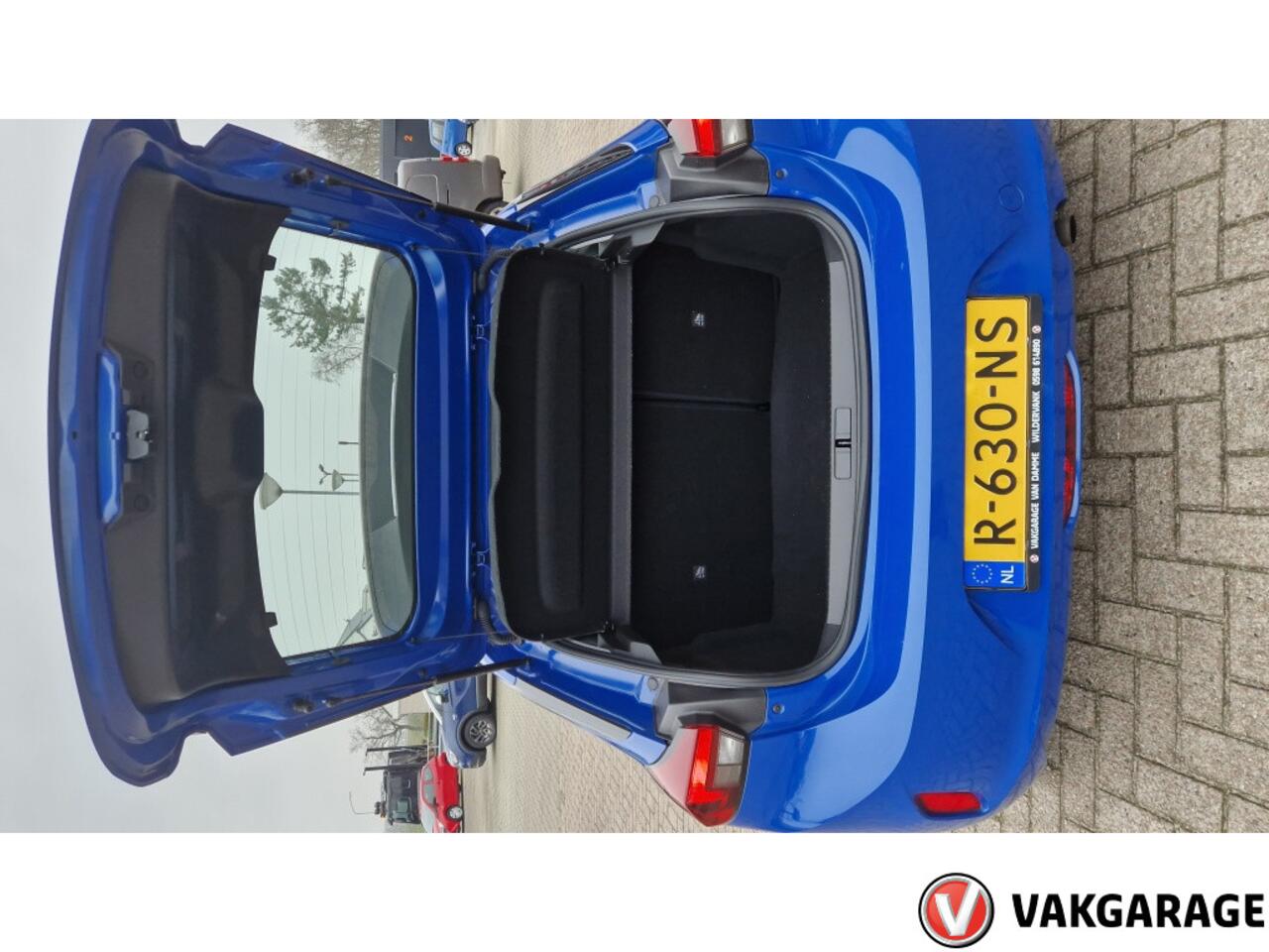 Opel CORSA 1.2 Edition