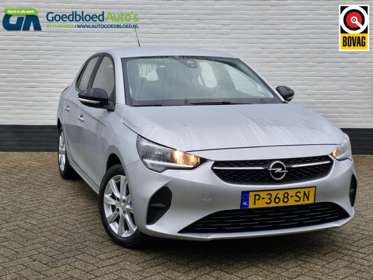 Opel CORSA 1.2 Edition | Navigatie | Licht- En Zicht Pakket