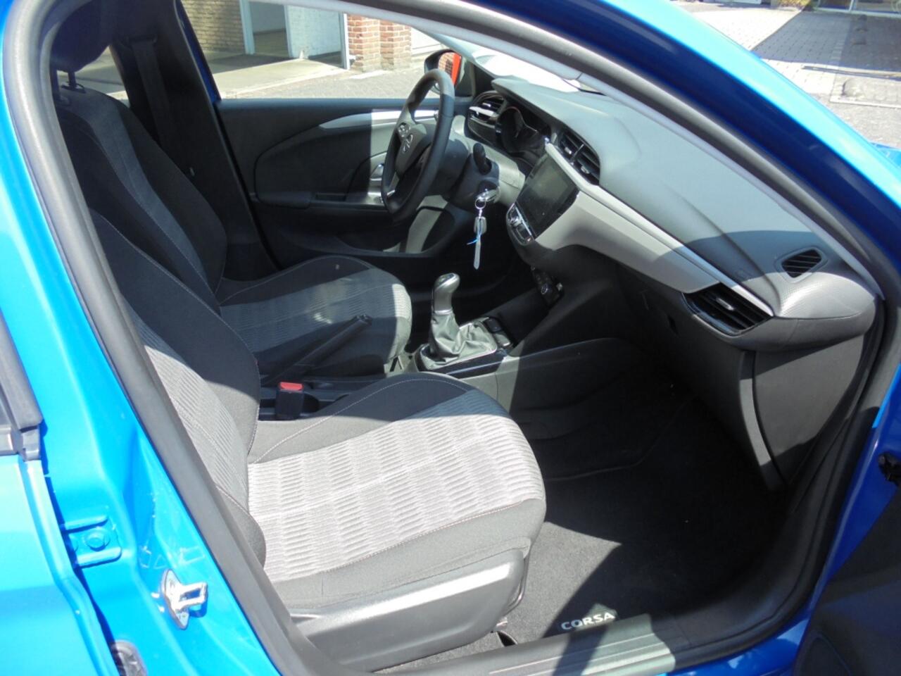 Opel CORSA 1.2 Edition||Navi||LMV||Rijklaar||.