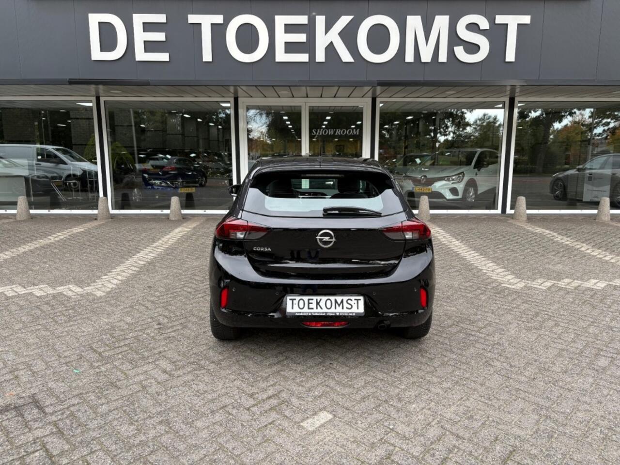 Opel CORSA 1.2 T Automaat Winterpakket Navigatie app Airco PDC Leder Half