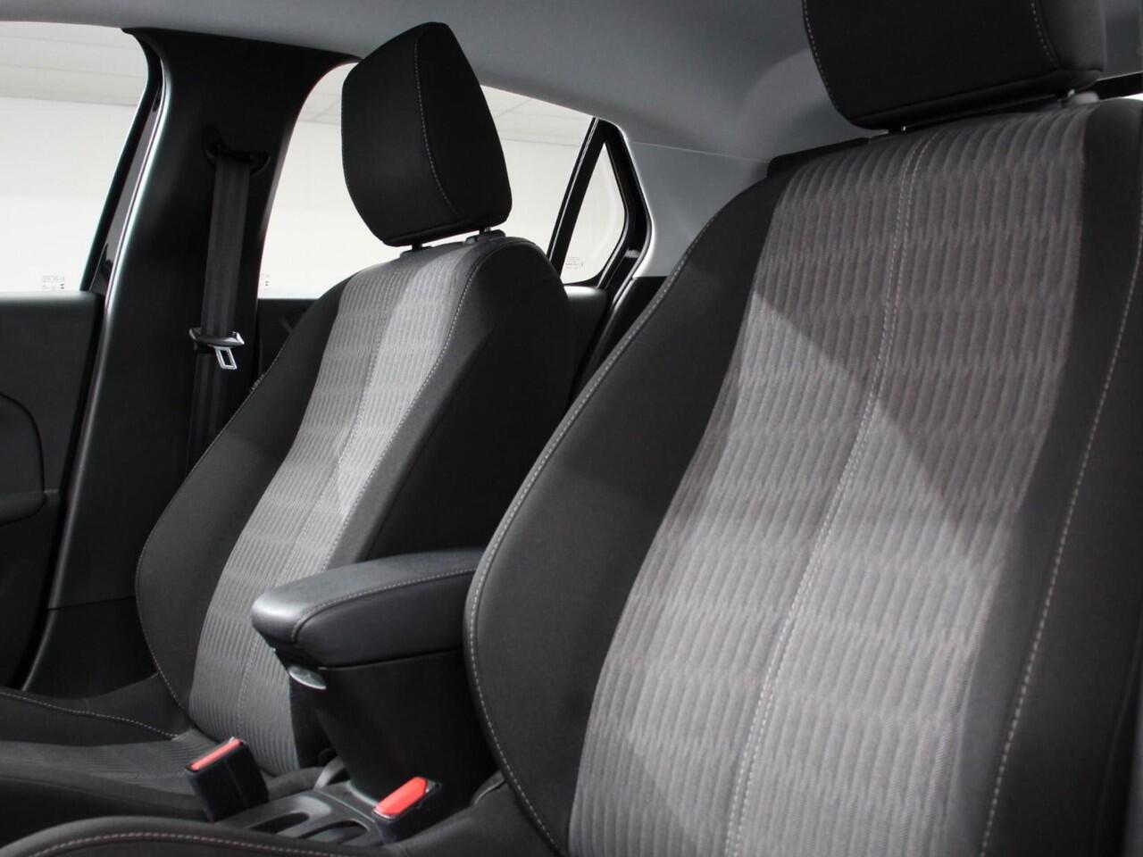 Opel CORSA 1.2 100pk Turbo Edition | Navigatie | Apple Carplay/Android Auto | Airco | Dab | Cruise Control |