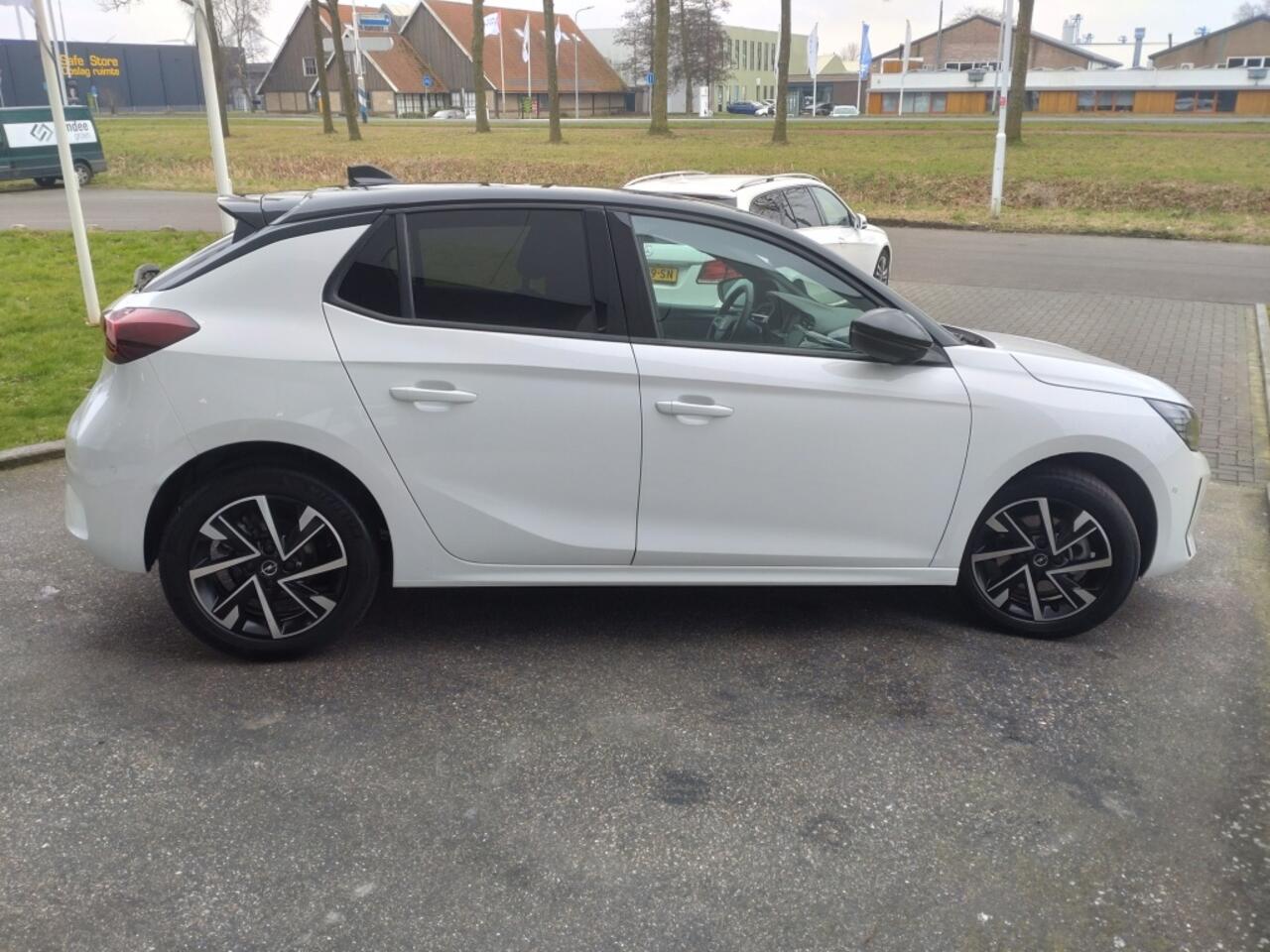 Opel CORSA 1.2 T GS-line