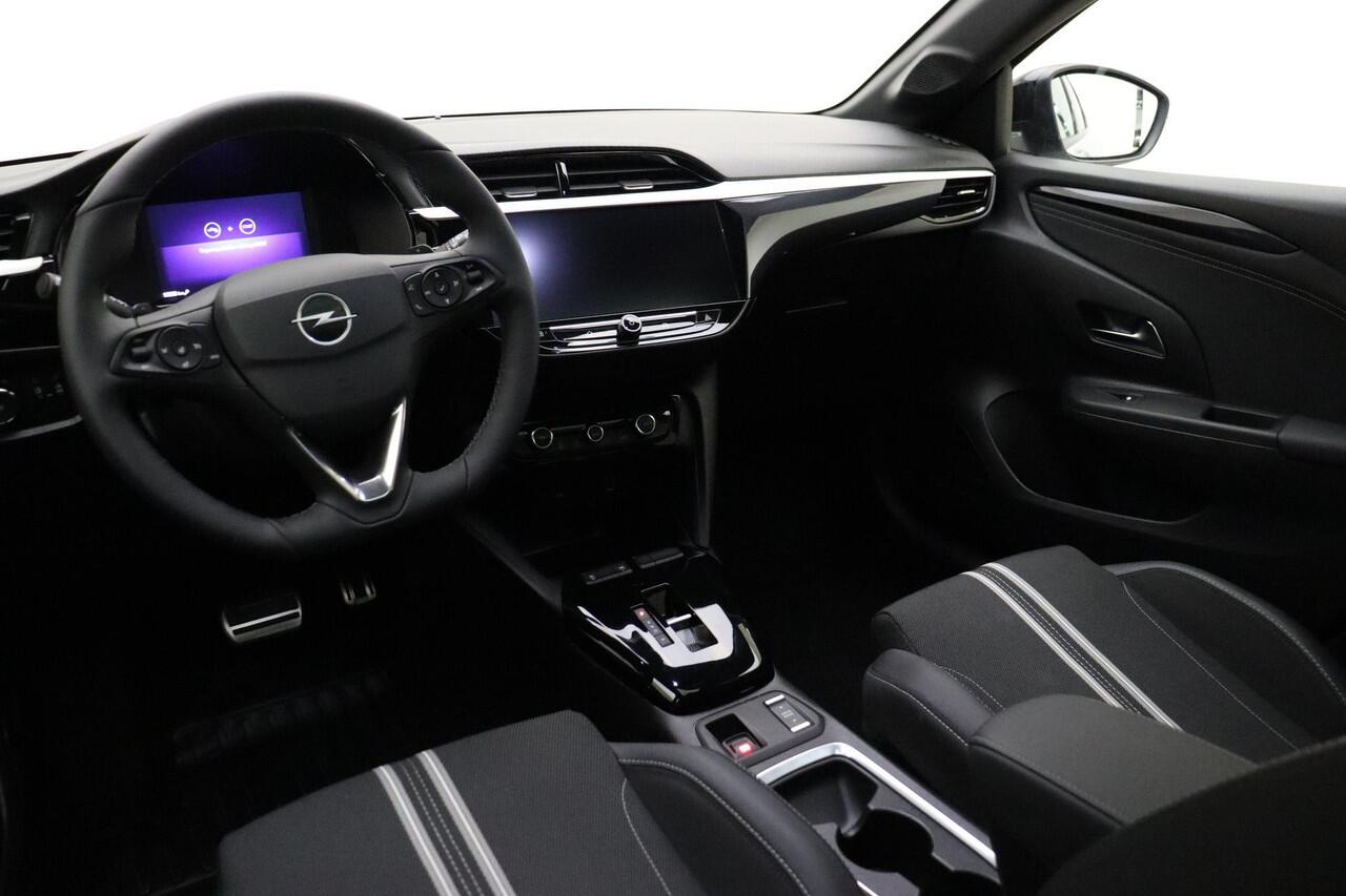 Opel CORSA 1.2 Turbo GS Automaat 130 pk | Achteruitrijcamera | Parkeersensoren V+A | Cruise & climate control | Apple Carplay / Android Auto | LMV