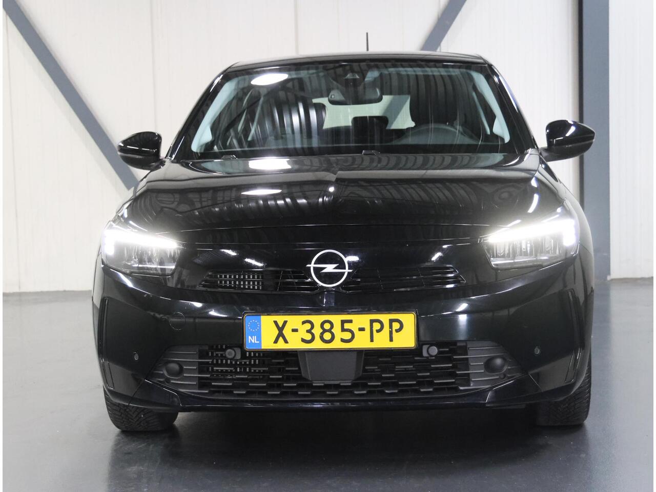 Opel CORSA 1.2 100PK Turbo | AppleCarplay/AndroidAuto | Airco | Cruise Control | 10"scherm | Camera | LED | Parkeersensoren | Isofix | All Season Banden |