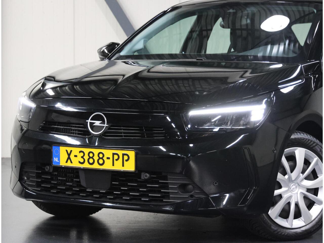 Opel CORSA 1.2 100PK Turbo | AUTOMAAT | AppleCarplay/AndroidAuto | Airco | Cruise Control | 10"scherm | Camera | LED | Parkeersensoren | Isofix | All Season Banden |