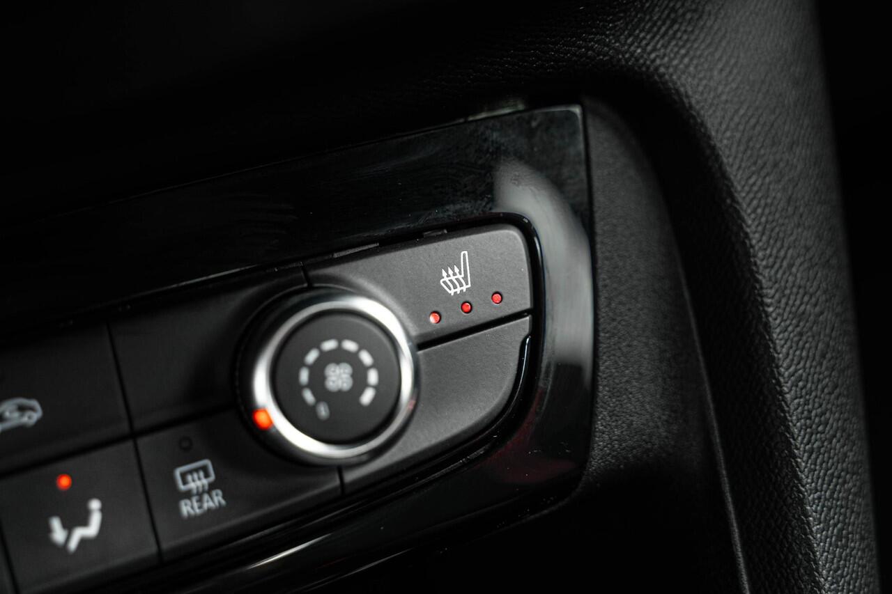 Opel CORSA 1.2 Turbo Yes | Apple Carplay/Android Auto | LED Koplampen | Cruise Control | DAB+ | Stoelverwarming