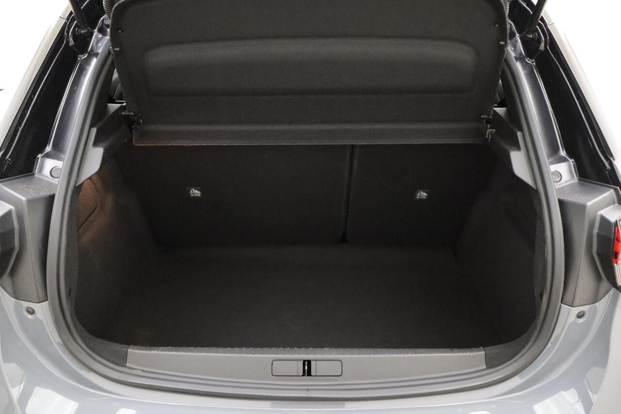 Opel CORSA 1.2 Turbo GS 100 PK | Navigatie via Carplay | Camera | Lichtmetalen velgen | Zwart dak | Parkeersensoren voor en achter | Nieuw model