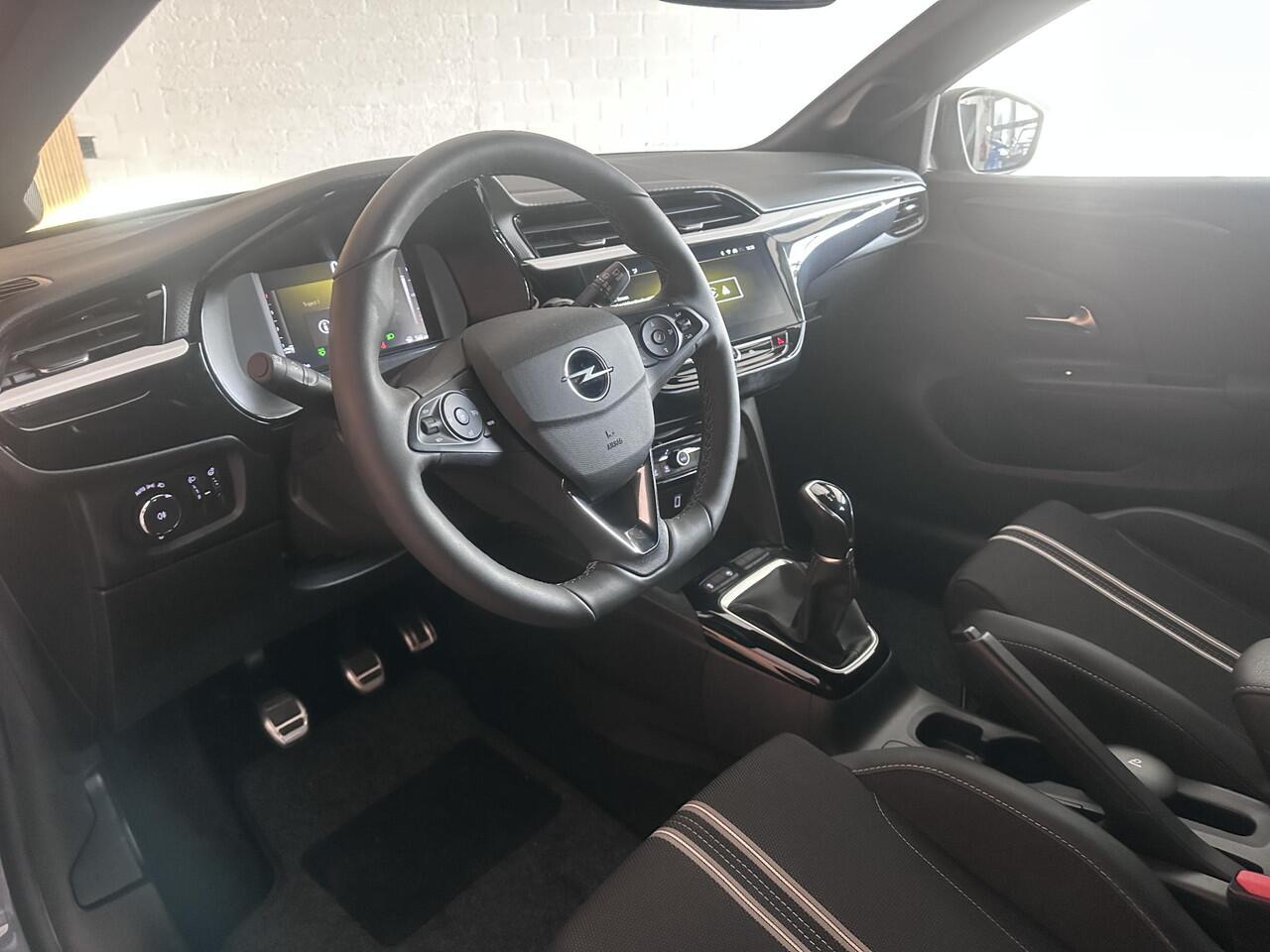 Opel CORSA 1.2 GS Stoelverwarming | dodehoek | Camera | Carplay