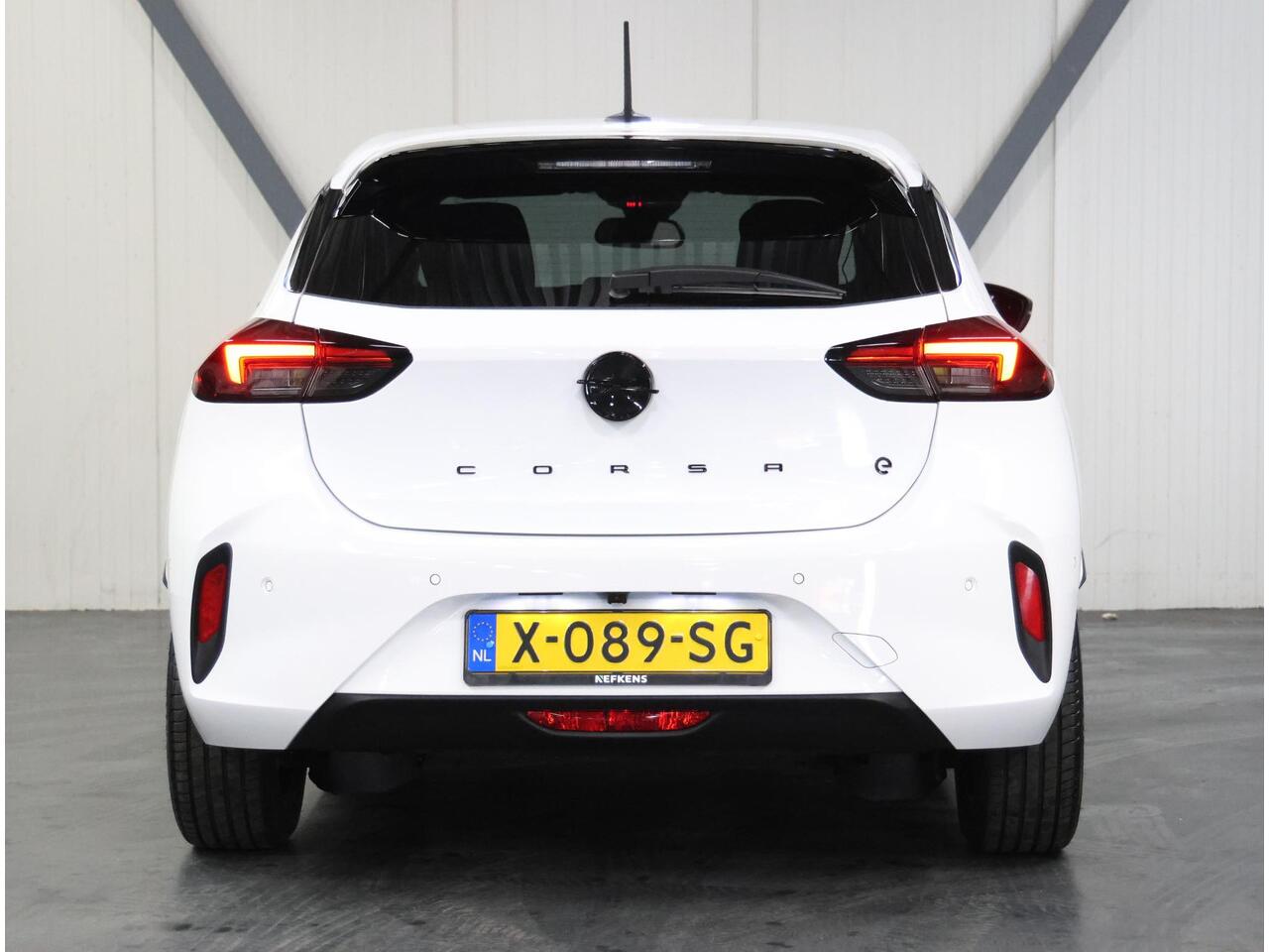 Opel CORSA GS 50kWh 136PK | 1ste eigenaar | ACCU 99% | Dodehoekdetectie | Camera | Climate Control | Cruise Control | 10"scherm | Navigatie | LM velgen | Keyless | Isofix | Parkeersensoren | Warmtepomp |