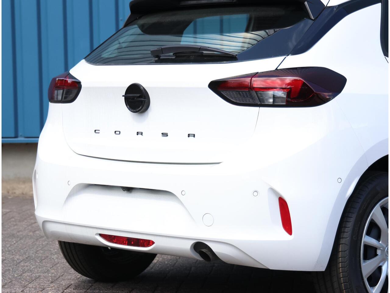 Opel CORSA 1.2 Edition | Incl. ¤3.359 korting! | Airco | Achteruitrijcamera | Parkeersensoren Voor en Achter | Dodehoekdetectie | Apple Carplay/ Android Auto |