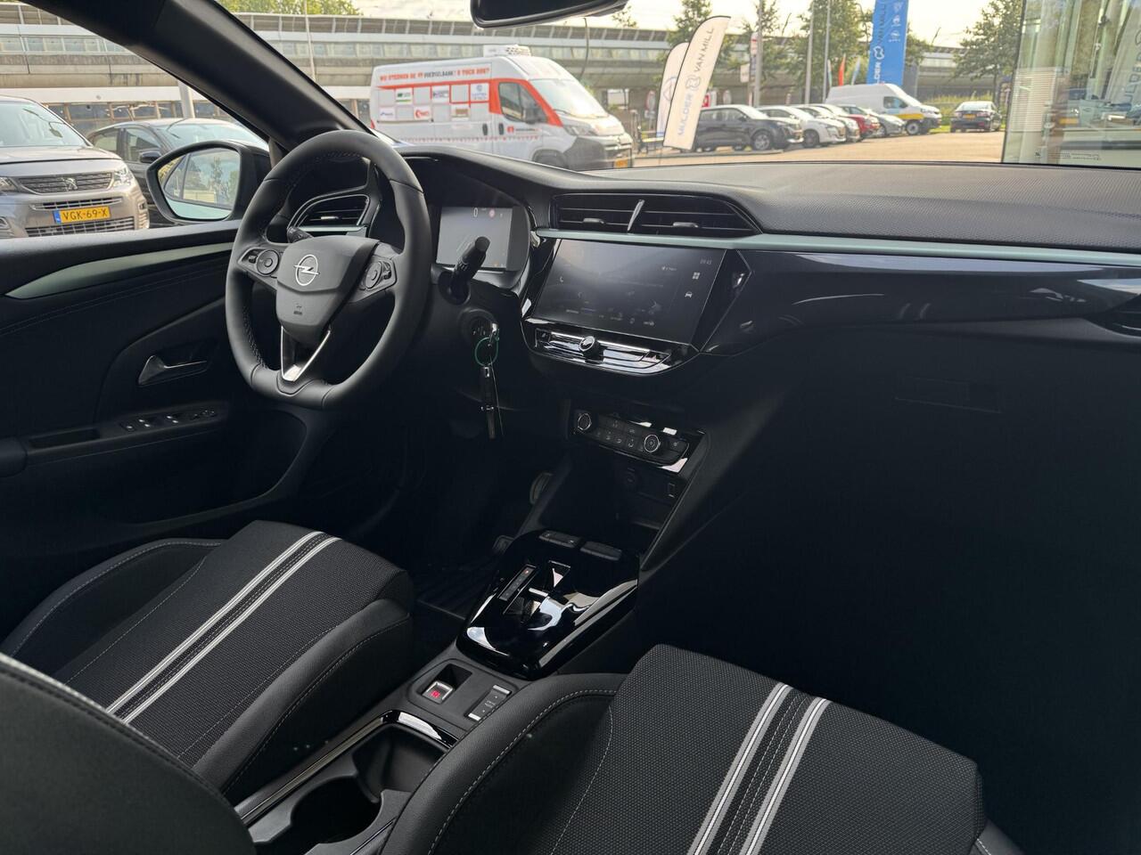 Opel CORSA YES! 1.2 Turbo 110pk Hybrid eDCT | APPLE CARPLAY & ANDROID AUTO | STOELVERW. |