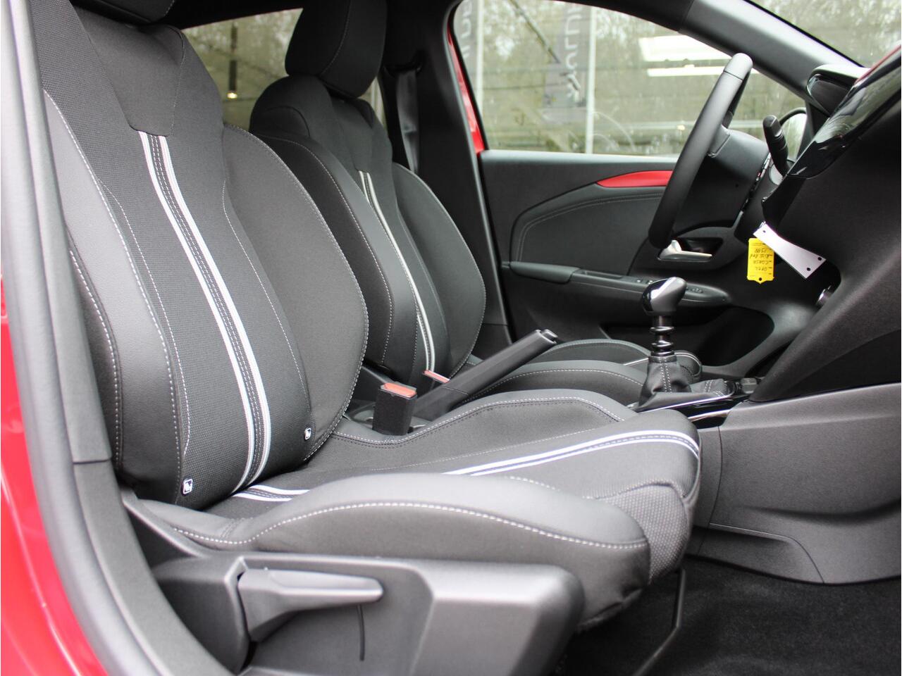 Opel CORSA 1.2 Turbo Yes VOORRAAD KORTING| Stoelverw. / Apple Carplay