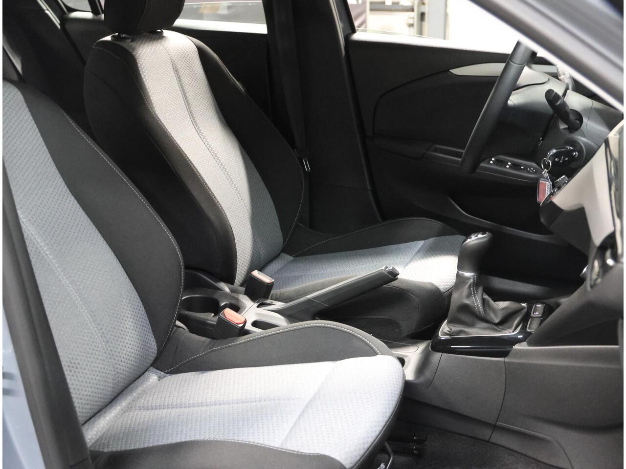 Opel CORSA 1.2 Edition | 1ste eigenaar | AppleCarplay/AndroidAuto | Airco | Cruise Control | 10"scherm | Camera | LED | Parkeersensoren | Isofix |