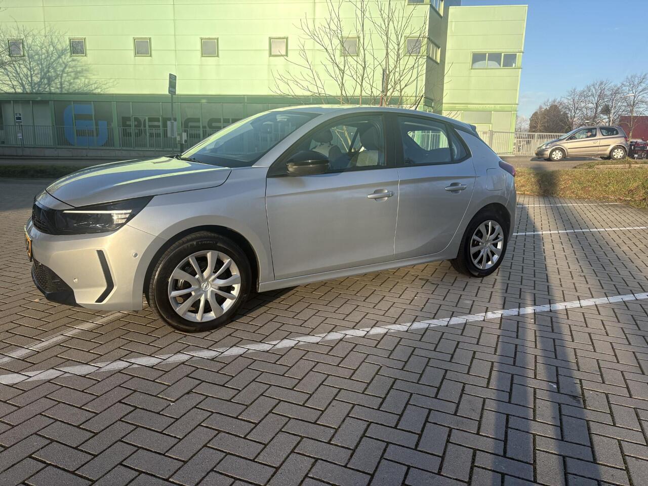 Opel CORSA 1.2 | benzine | NW model 2025 | carplay | stuurverwarming