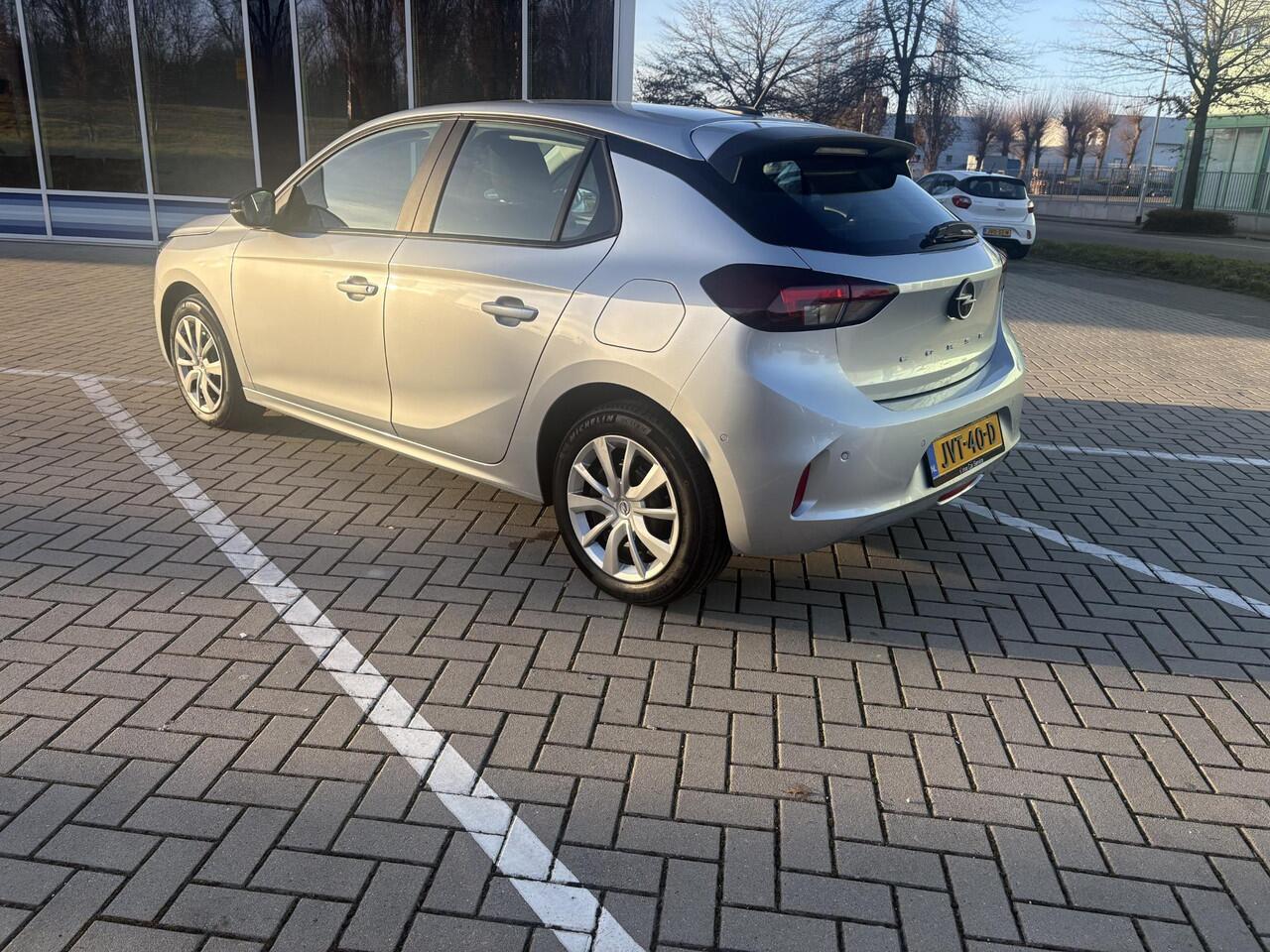 Opel CORSA 1.2 | benzine | NW model 2025 | carplay | stuurverwarming