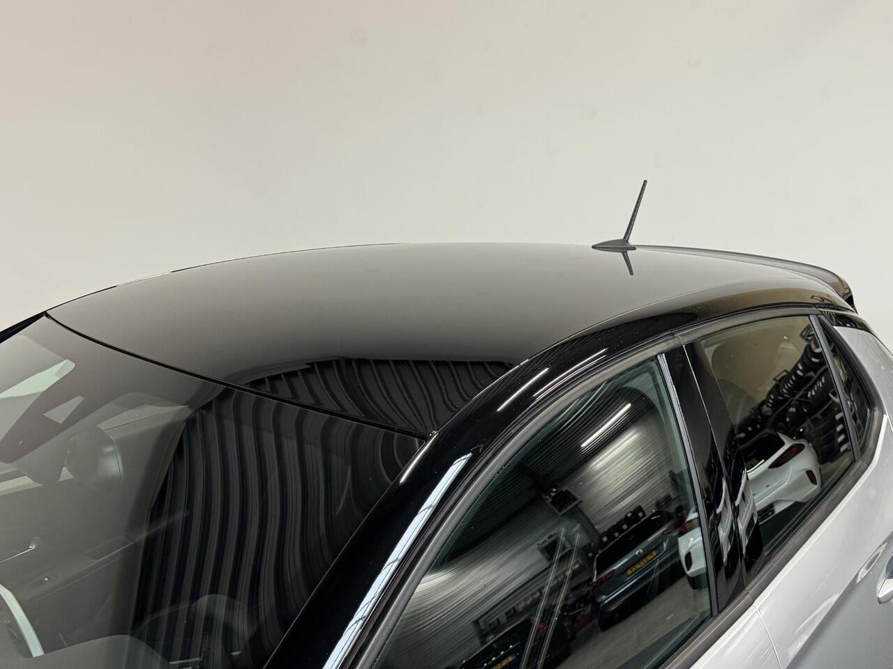 Opel CORSA 1.2 Turbo 110pk Hybrid Automaat GS Navigatie Airco Cruise control Parkeersensoren Apple Carplay/ Android Auto Camera Lichtmetalen velgen LED