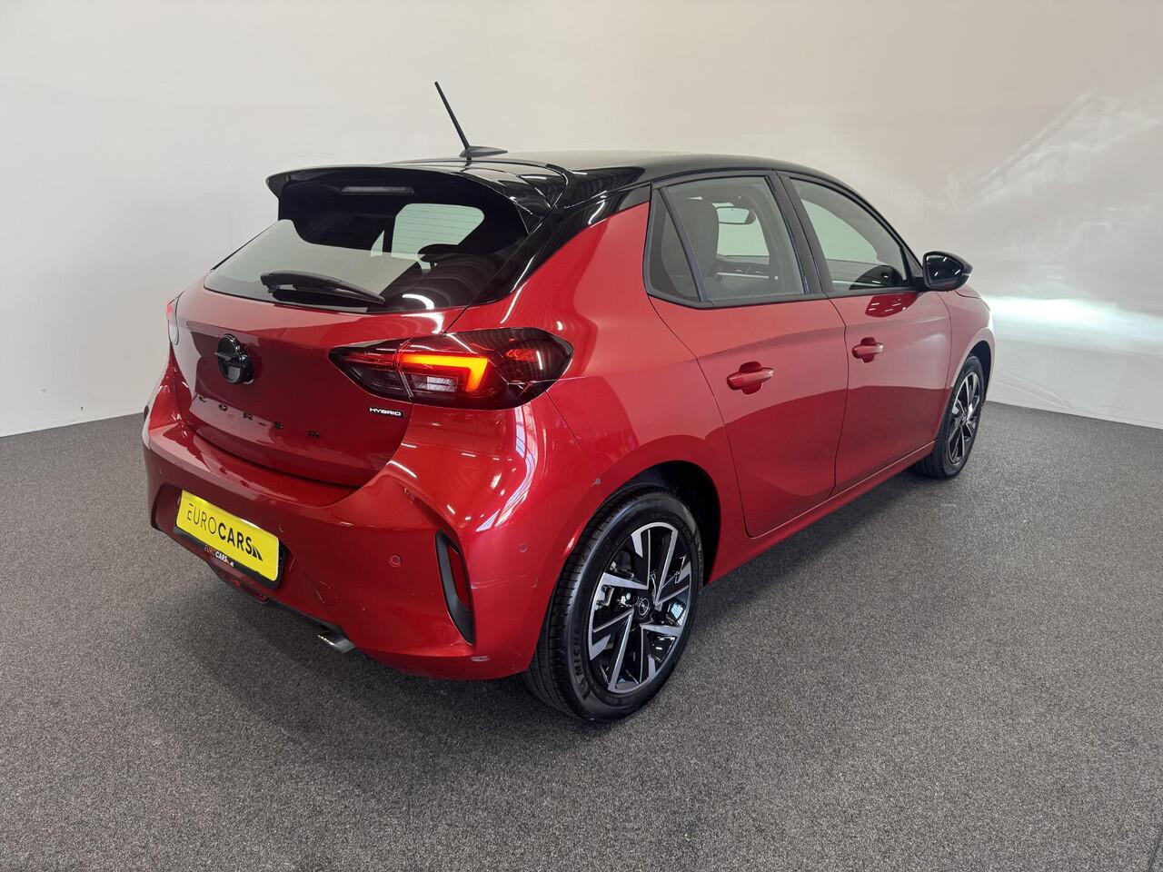 Opel CORSA 1.2 Turbo Hybrid 100pk GS Automaat Navigatie Apple Carplay/Android Auto Camera Parkeersensoren Cruise Control Dodehoek assistent Airco Lichtmetalen velgen Virtual Cockpit Getinte ramen