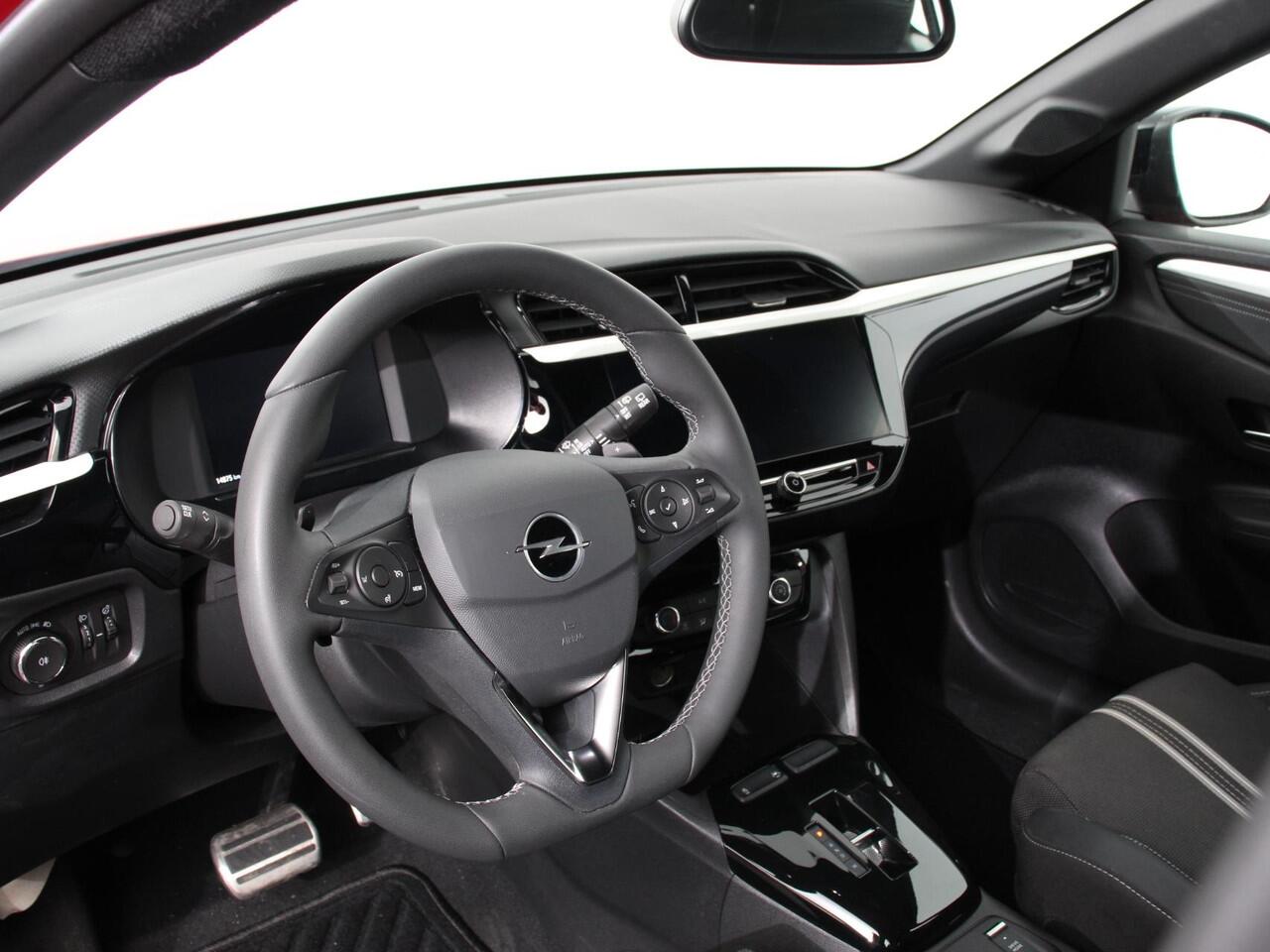 Opel CORSA 1.2 Turbo Hybrid 100pk GS Automaat Navigatie | Apple Carplay/Android Auto | Camera | Parkeersensoren | Cruise Control | Dodehoek assistent | Airco | Lichtmetalen velgen | Virtual Cockpit