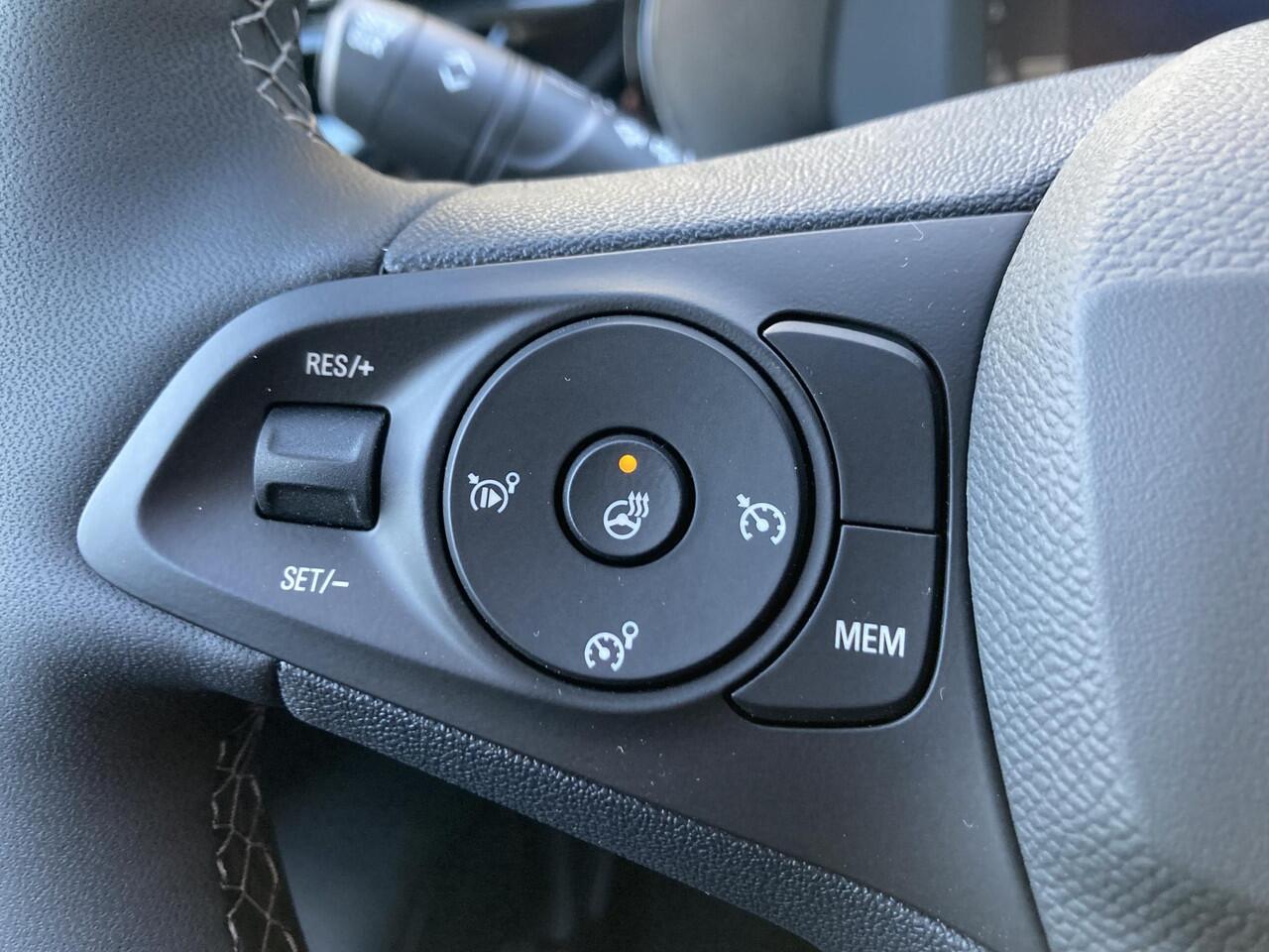 Opel CORSA 1.2 Turbo 100pk Edition | DEMO | Airco | Apple Carplay/ Android Auto | Cruise Control | Camera | Parkeersensoren | Stoel- en stuurverwarming