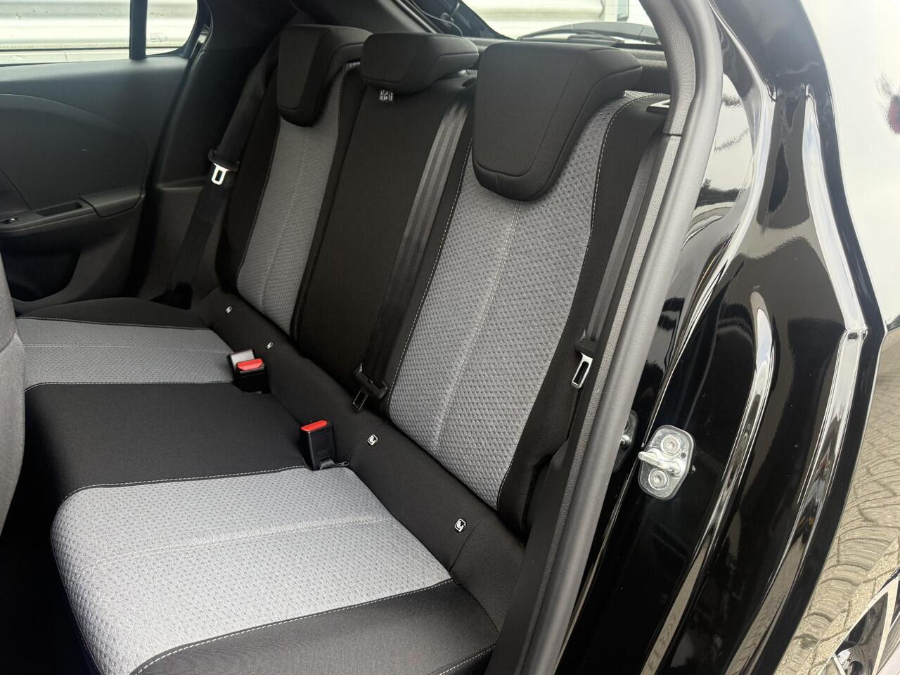 Opel CORSA 1.2 Turbo Hybrid Edition 110pk e-DCT | TOT 8 JAAR GARANTIE | STOEL + STUURVERW. | CAMERA | APPLE CARPLAY / ANDROID AUTO |