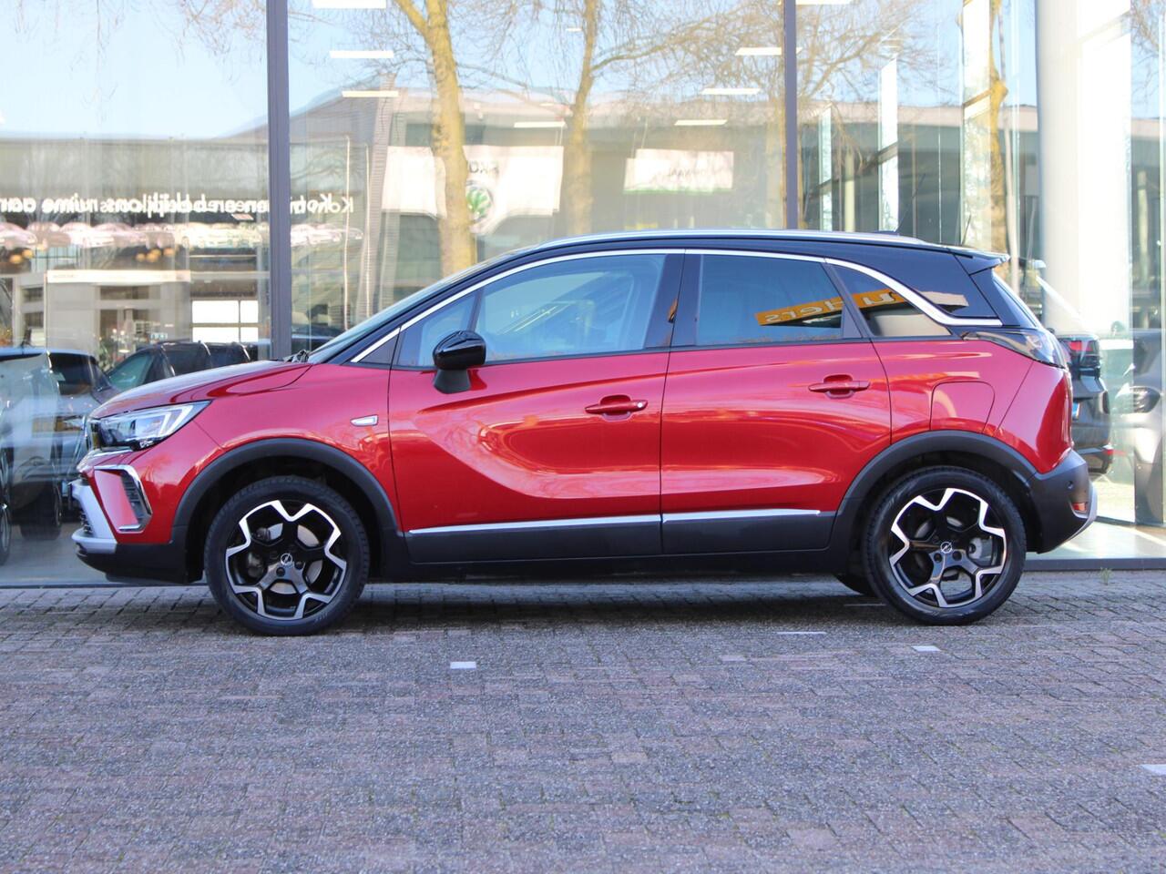 Opel Crossland 1.2 Turbo Ultimate Automaat | Navi / Panoramadak / Camera