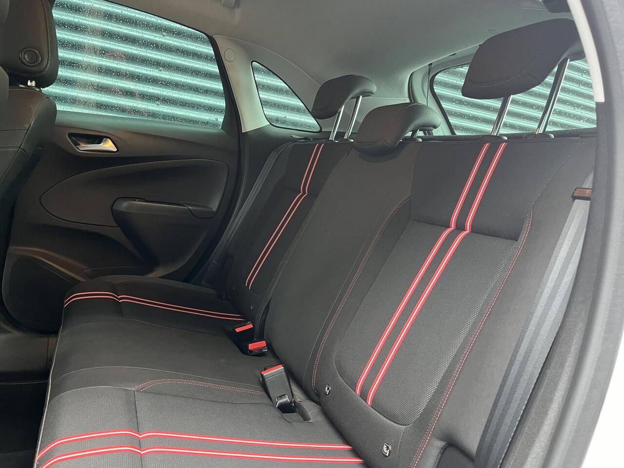 Opel Crossland GS 1.2 Turbo 110pk | AGR-STOEL | 180° CAMERA | NAVI | TWO-TONE | PARKEERSENSOREN | ISOFIX |