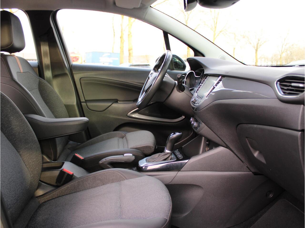 Opel Crossland 1.2 Turbo Elegance Automaat | Navi / Camera / Stoelverwarming